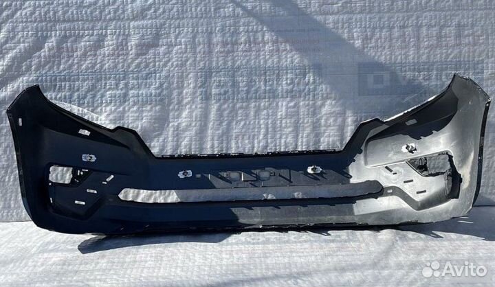 Бампер передний Toyota Land Cruiser Prado toyota