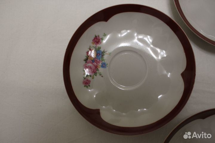 Блюдца с узором чайные СССР