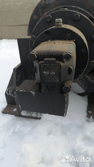 Лебедка гидравлическая ерн-22500