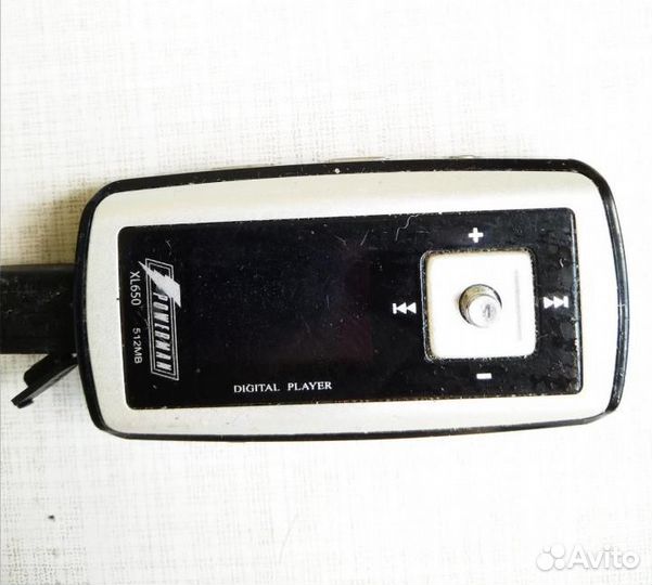 Карманный mp3 плеер с радио Powerman XL650 512мб