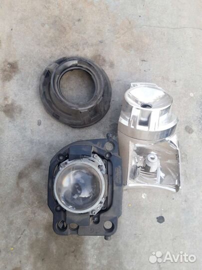 Запчасти на фару Porsche cayenne 957