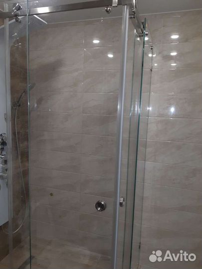 Душевые кабины новые