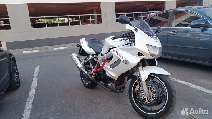 Продам Honda vtr 1000f
