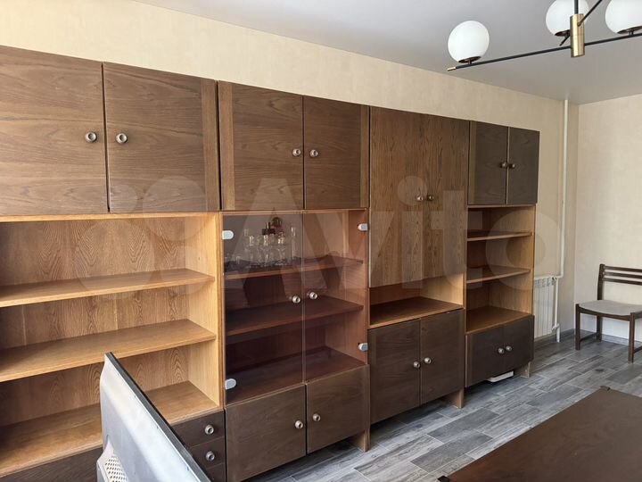 2-к. квартира, 50 м², 4/9 эт.