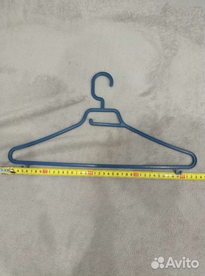 Вешалки плечики