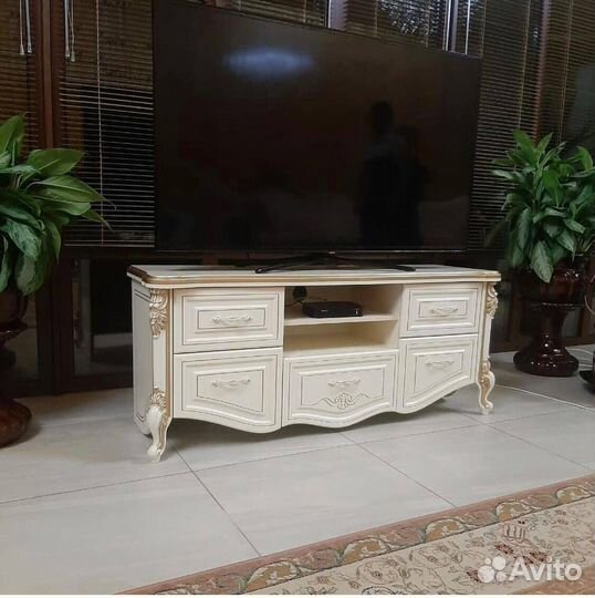 Тумба под тв