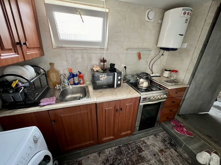 1-к. квартира, 16 м², 1/2 эт.