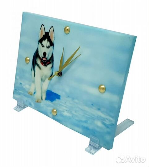 Декоративные часы прогулка по снегу