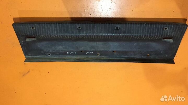 Накладка на замок багажника на Chery Amulet