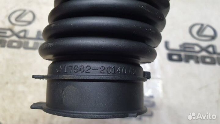 Патрубок воздушного фильтра Lexus RX400h