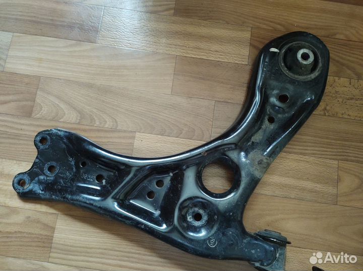 Рычаги VW Polo 6ru407151, 6ru407152