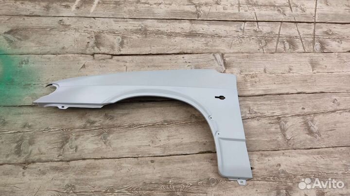 Левое крыло ваз 2115