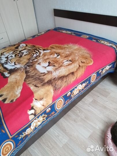 Покрывало-плед