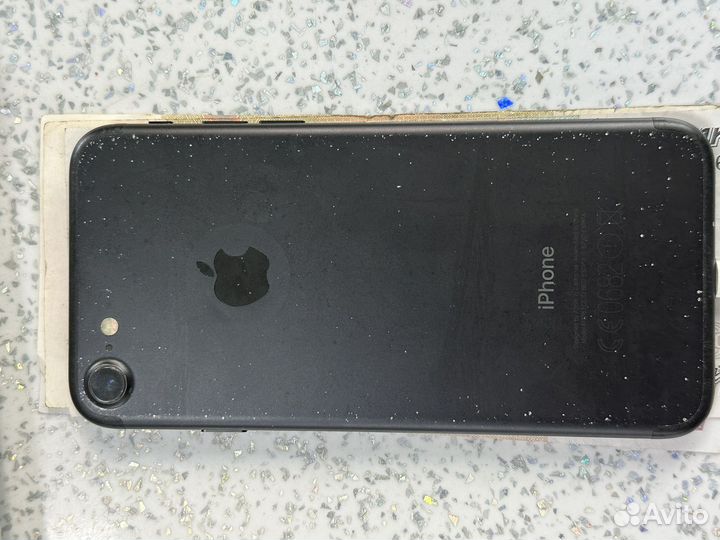 Телефон iPhone 7 128gb