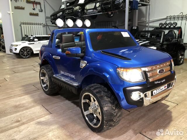 Детский электромобиль