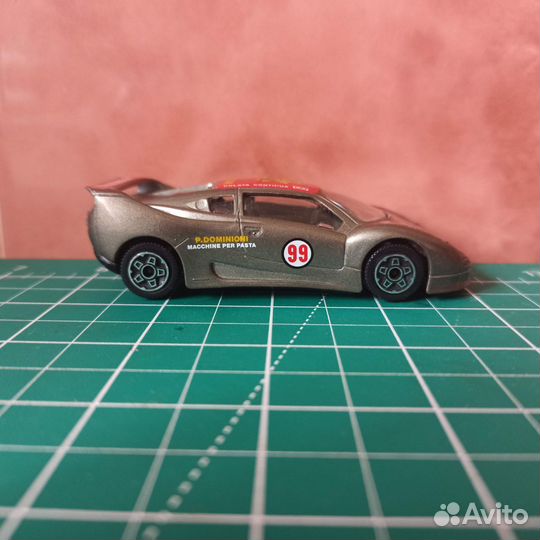 Модели Bburago