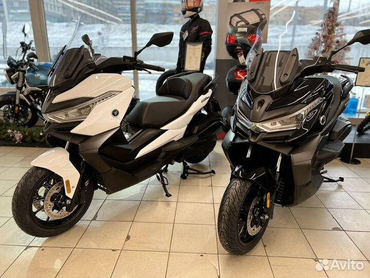 Cкутер Voge SR4 MAX