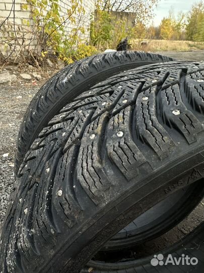 Nokian Tyres Hakkapeliitta 8 245/35 R20