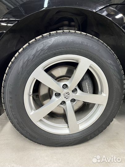 Nokian Tyres Hakkapeliitta R3 SUV 235/60 R18 и 255/55 R18 107T