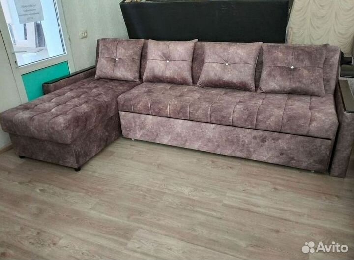Угловые диваны в наличии не б/у