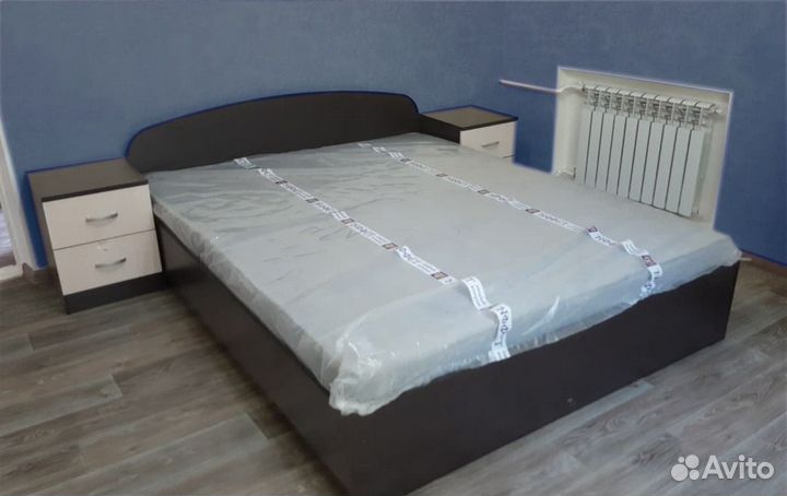 Кровать с матрасом (2-спальная)