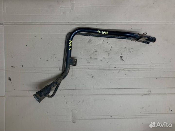 Горловина топливного бака mazda demio DY3W