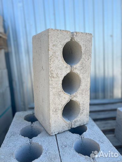 Крупная база Евроблоков