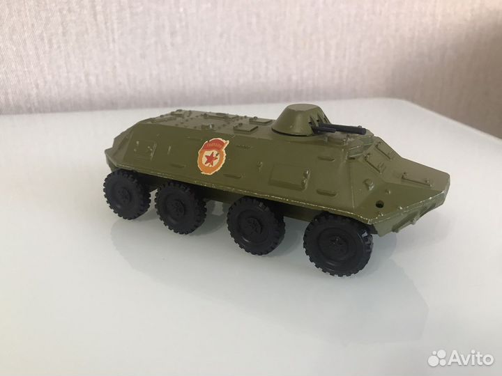 Игрушка Советская модель бтр 686 СССР