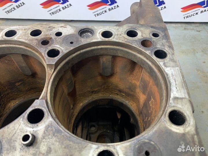 Блок цилиндров двигателя Iveco Stralis