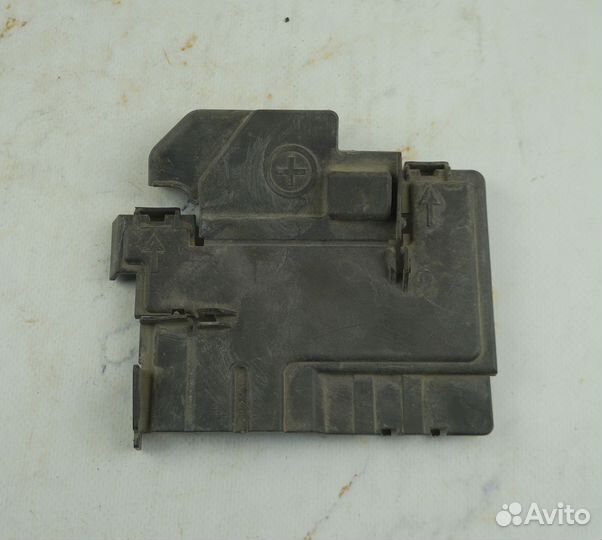 Крышка блока предохранител 6RO915429A VW Polo