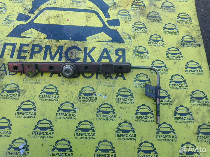 Рейка топливная (рампа) для Toyota Corolla E12 200