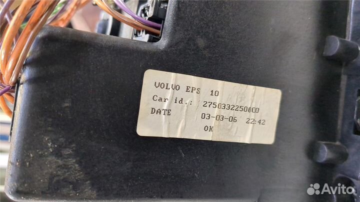 Магнитола Volvo XC90, 2003