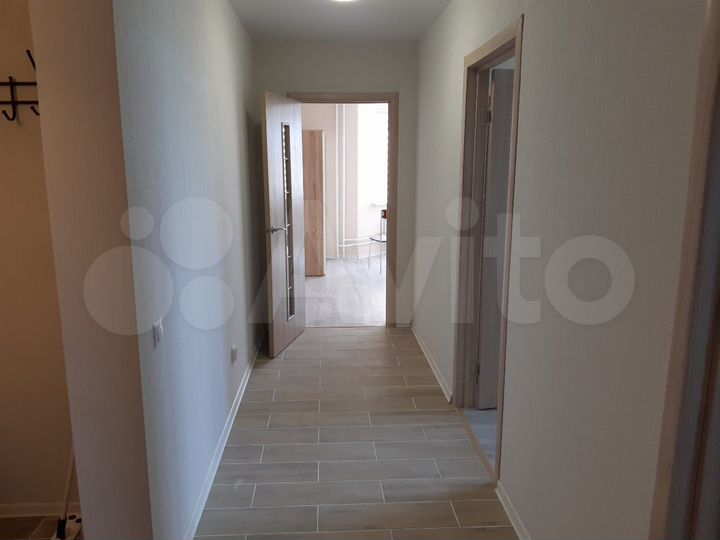 2-к. квартира, 61 м², 4/15 эт.