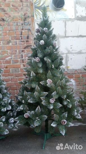 Искусственные ели