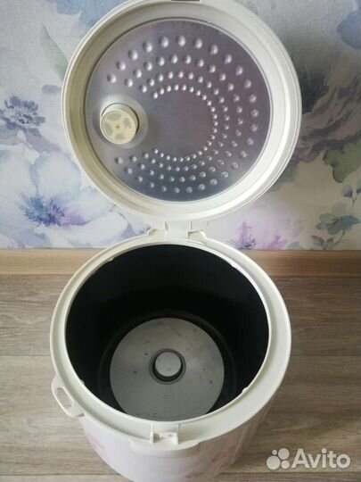 Мультиварка polaris