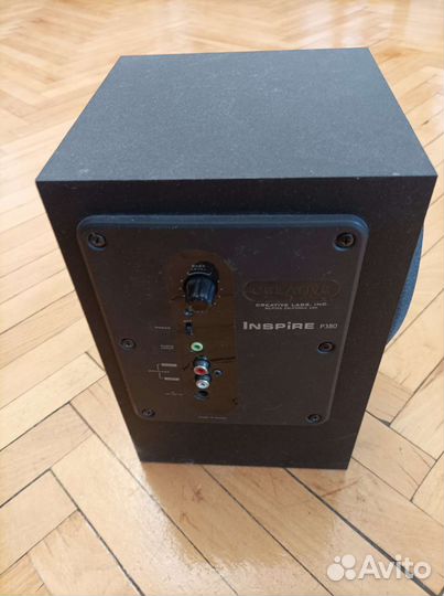 Сабвуфер creative