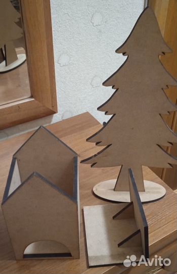 Чайный домик, Ель