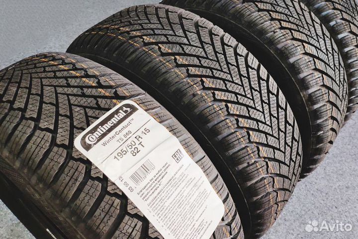 Continental ContiVikingContact 7 215/55 R18 99T