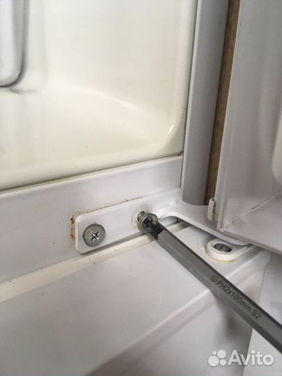 Замена резинового уплотнителя на холодильнике