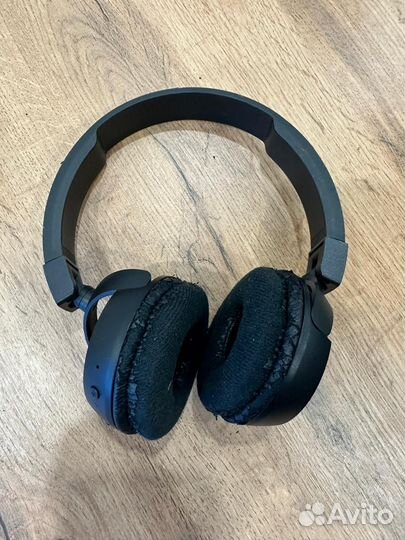 Беспроводные наушники jbl