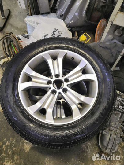 Goodyear UltraGrip 500 SUV 255/60 R18