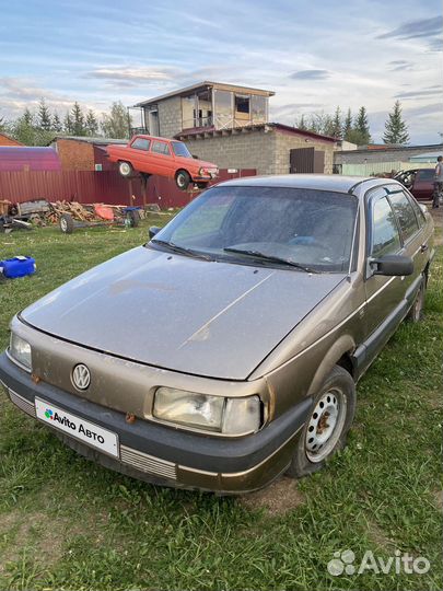Volkswagen Passat 1.8 МТ, 1989, 200 000 км