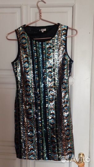 Нарядное платье