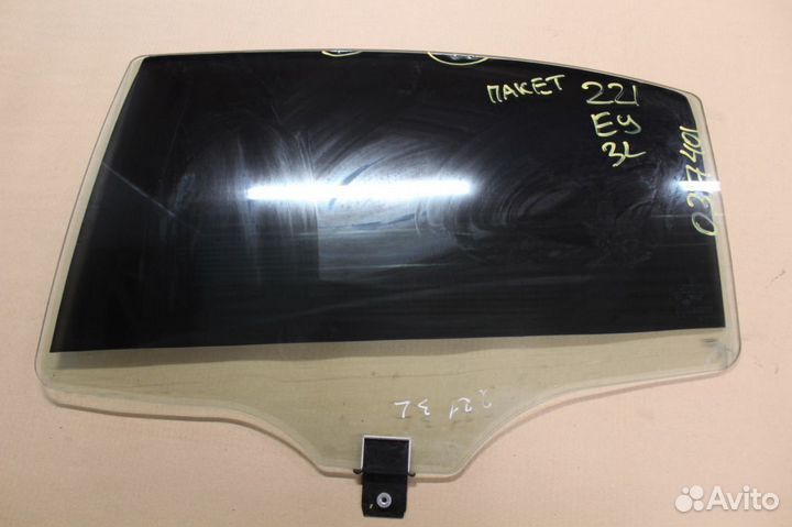 Стекло двери задней левой Mercedes R-klasse W251 2