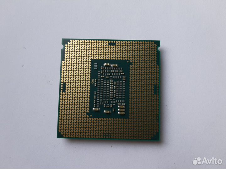 Процессор Intel Core i3-8100 SR3N5
