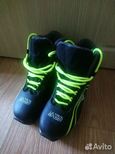 Лыжные ботинки 36 р