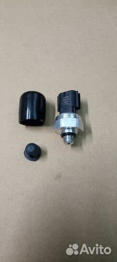 Датчик давления кондиционера Nissan 92136-1FA0A