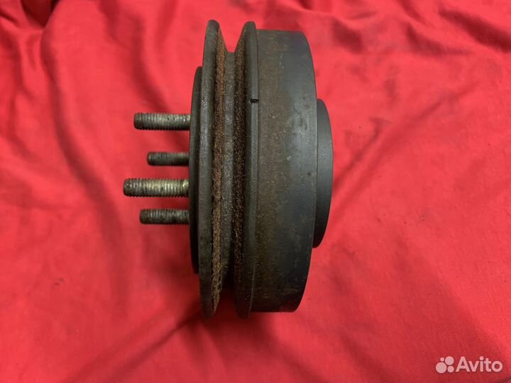 Демпферный шкив коленвала Ауди 80/100/A6