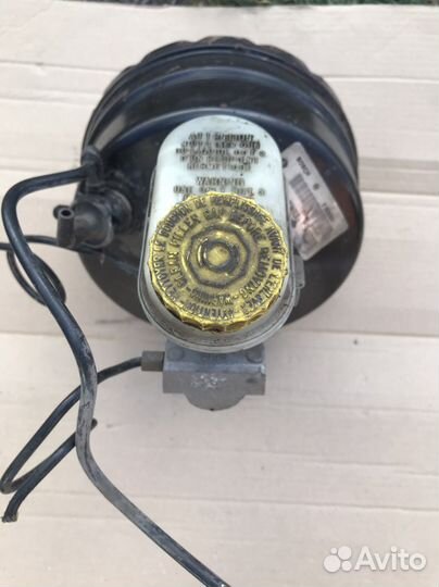 Ваккумный усилитель Chrysler Neon