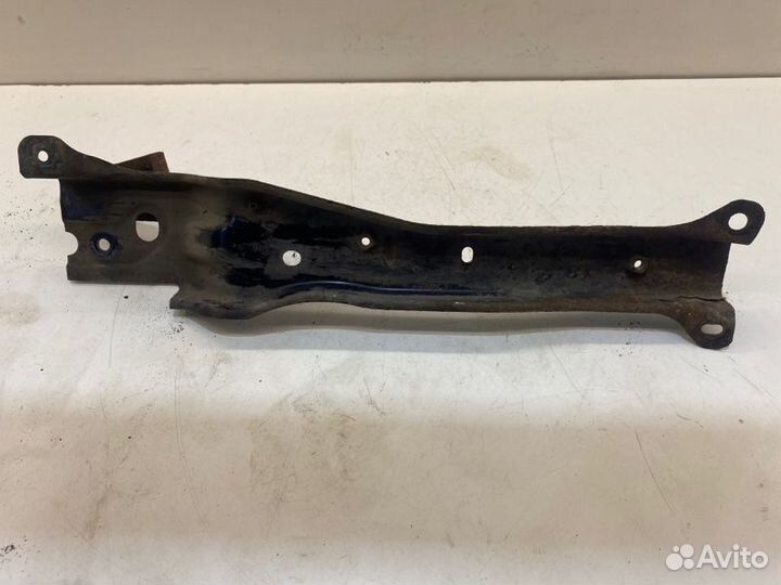 Кронштейн замка капота Kia Spectra седан S6D 2008